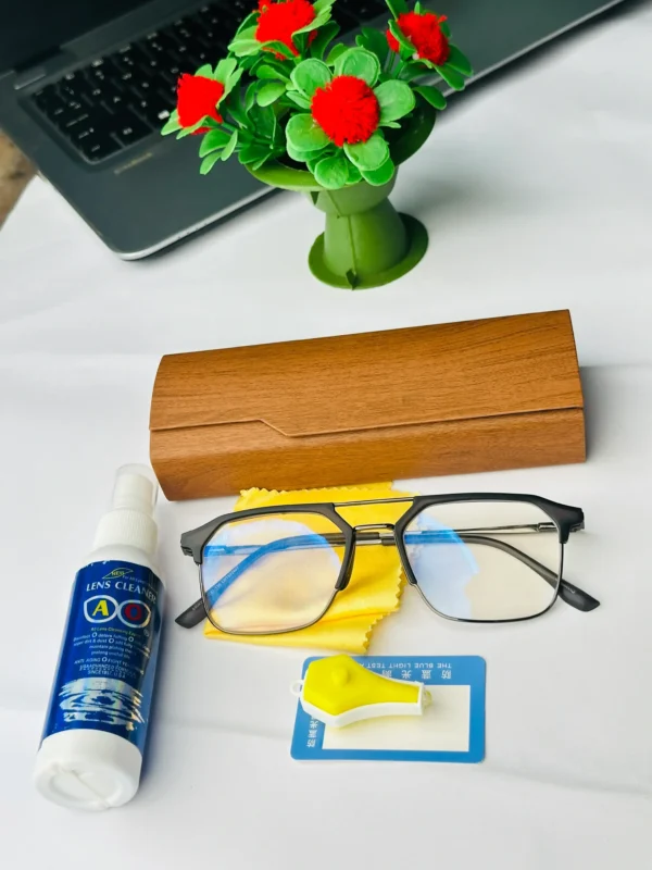 Bluecut Glass All in one Anti Blue Light Computer Glass, men-women Blue Light Blocking Eyewear